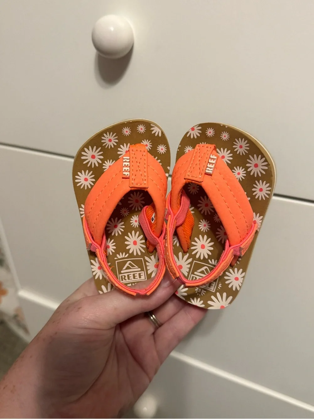 Toddler reef sandals
